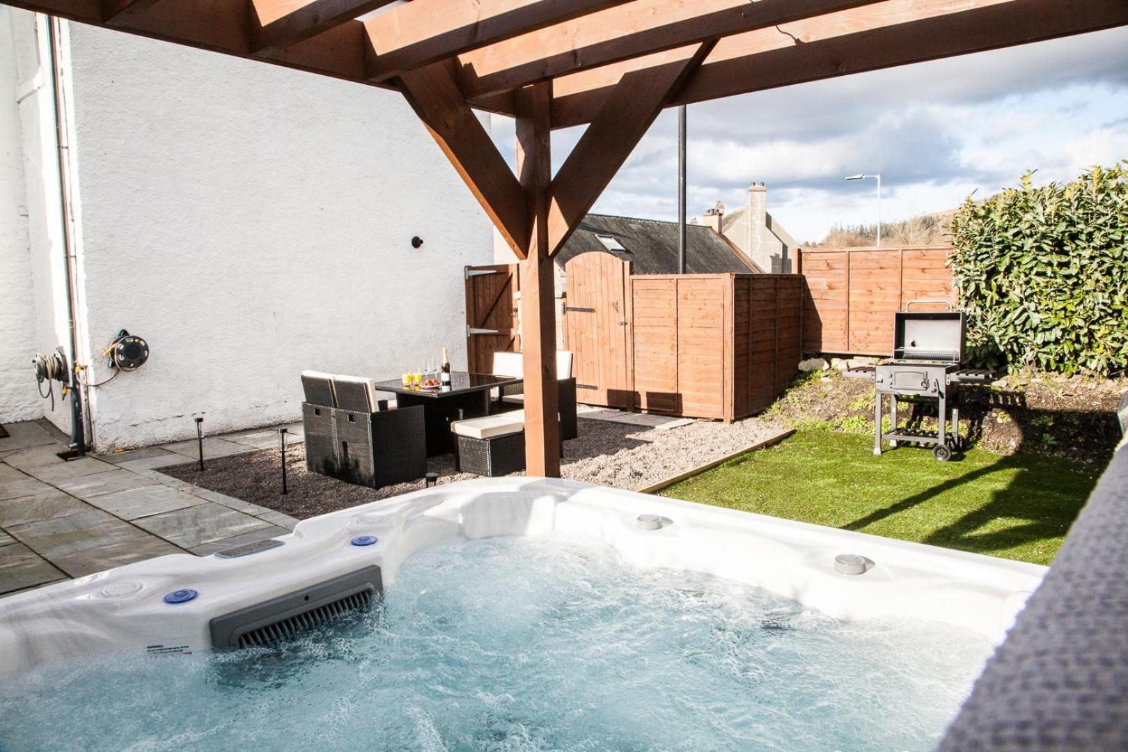 הוילה גייטהאוס אוף פליט Stunning Scottish Hot Tub Getaway מראה חיצוני תמונה
